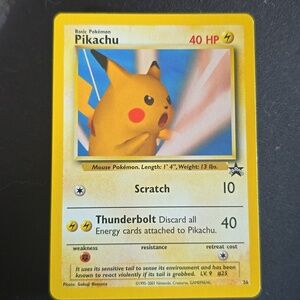 Pikachu Pokémon Trading Card - Yellow
